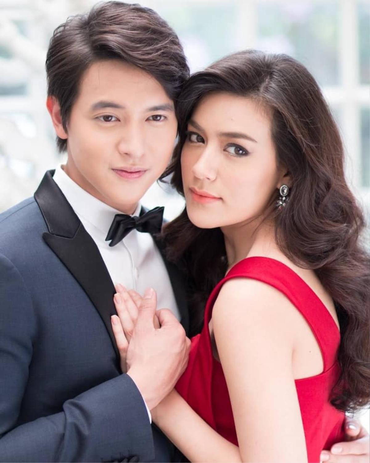 'Hoàng tử nụ cười' James Jirayu và năm người tình màn ảnh cùng nhau tạo nên những bộ phim truyền hình ấn tượng Ảnh 19