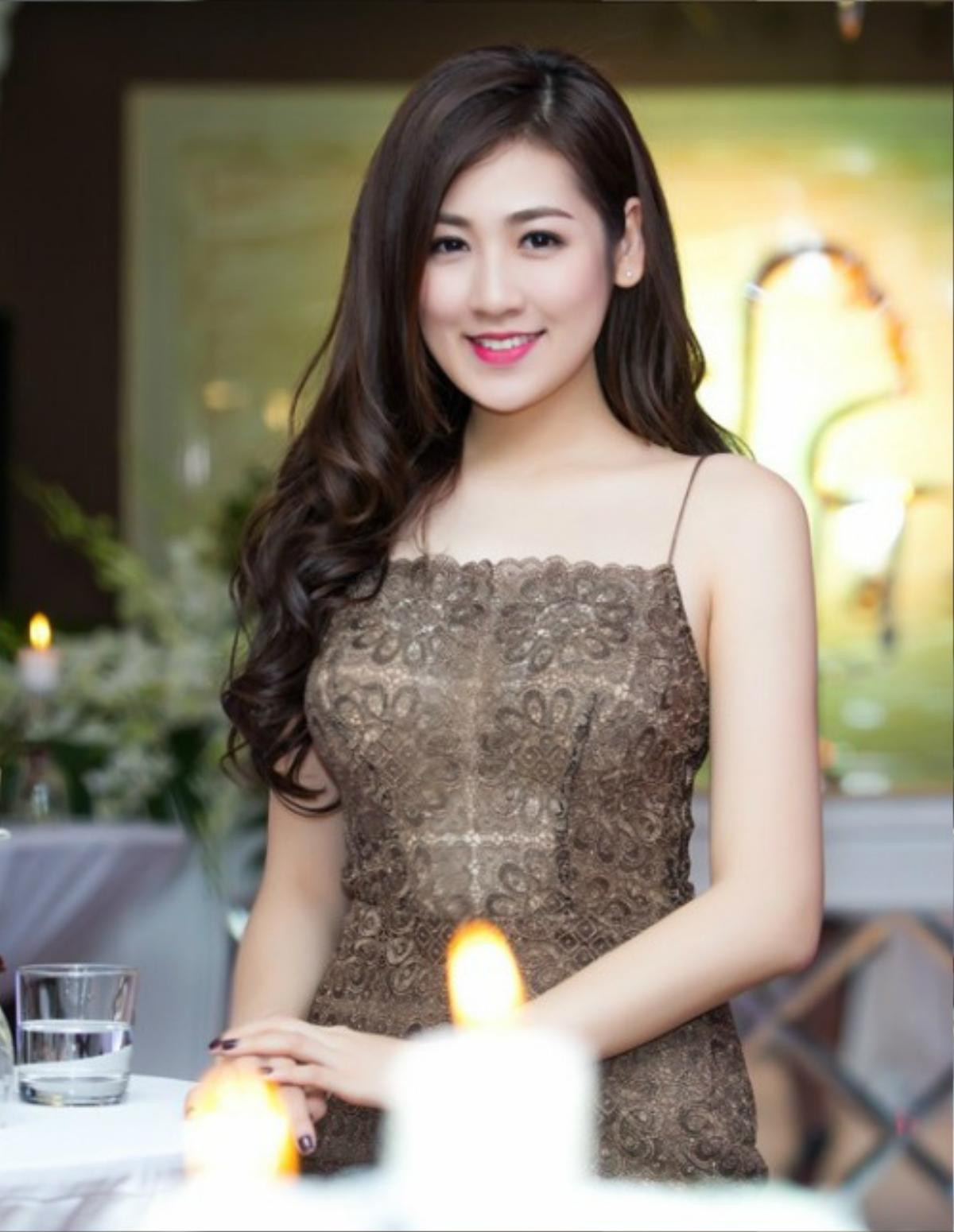 Những bóng hồng toàn Á hậu, hot girl từng dính tin đồn yêu đương với thiếu gia Phillip Nguyễn Ảnh 10