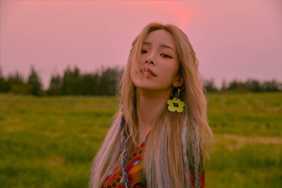 'Tân binh khủng long' (G)I-DLE  thu hút không chỉ với fan mà còn cả những người nổi tiếng sau Ảnh 4