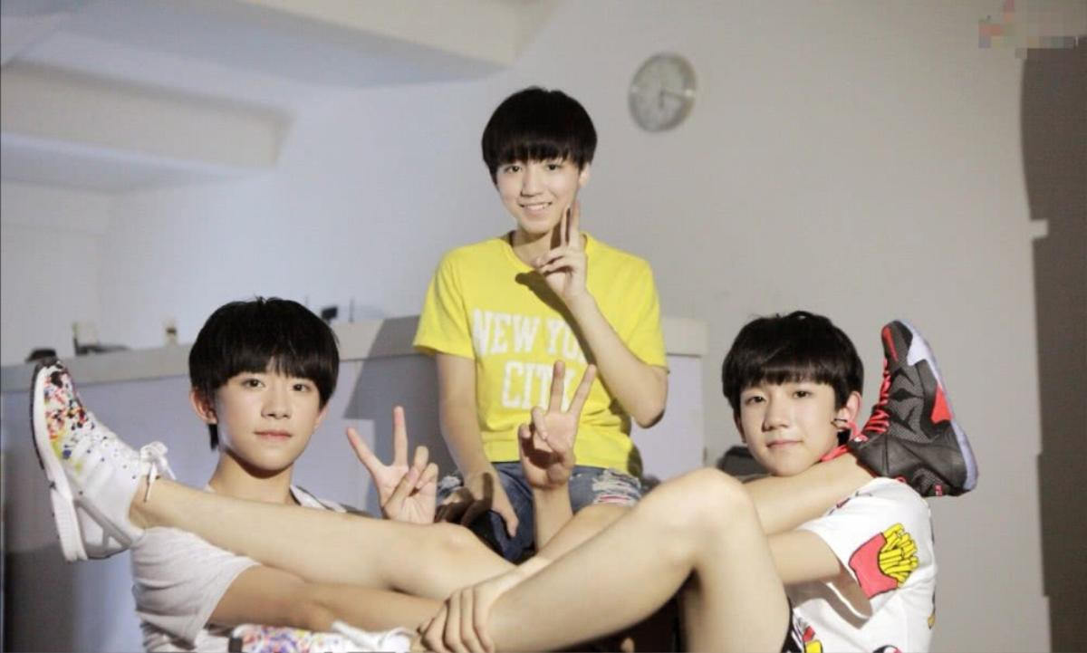 Bộ ảnh kỷ niệm 6 năm ngày ra mắt của TFBoys khiến fan cảm động, tràn ngập cảm xúc Ảnh 3