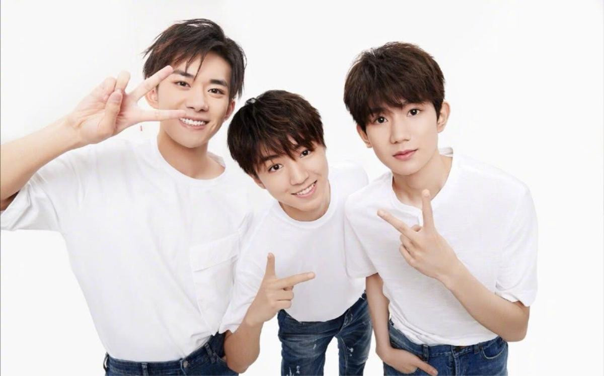 Bộ ảnh kỷ niệm 6 năm ngày ra mắt của TFBoys khiến fan cảm động, tràn ngập cảm xúc Ảnh 4