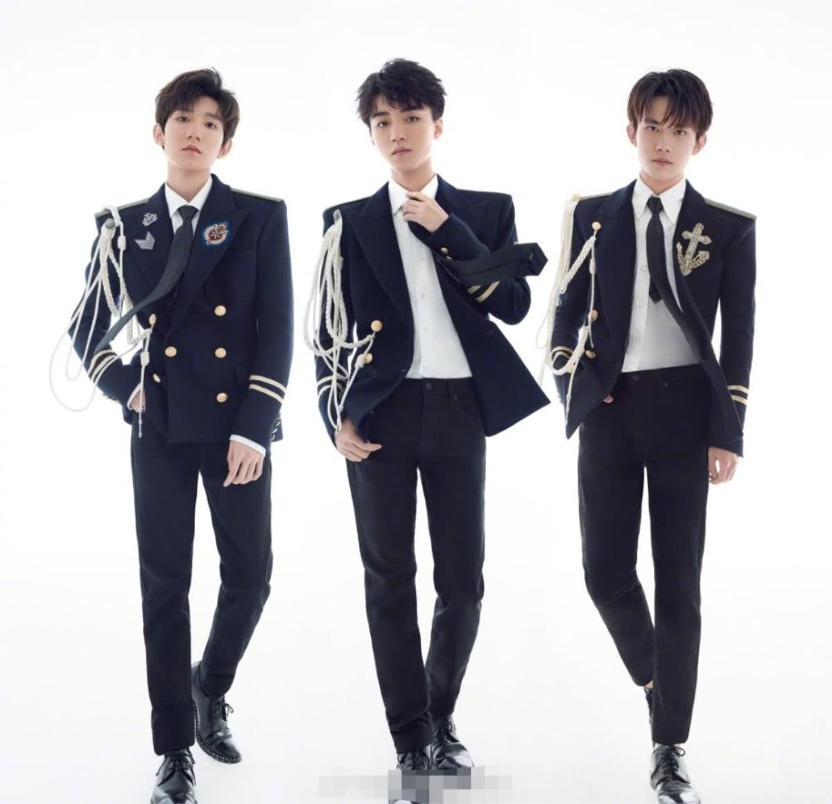 Bộ ảnh kỷ niệm 6 năm ngày ra mắt của TFBoys khiến fan cảm động, tràn ngập cảm xúc Ảnh 2