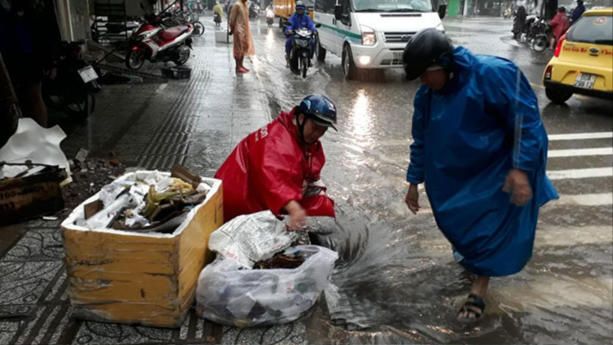 Cận cảnh 'đảo ngọc' Phú Quốc ngập úng nghiêm trọng sau mưa lớn Ảnh 12