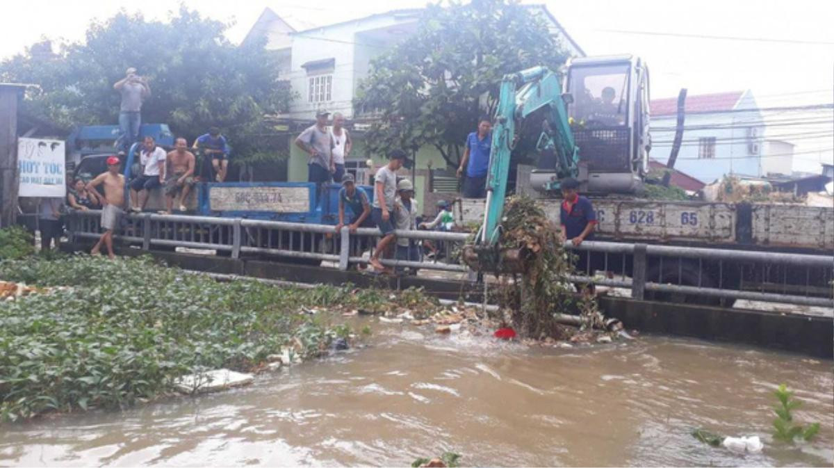 Cận cảnh 'đảo ngọc' Phú Quốc ngập úng nghiêm trọng sau mưa lớn Ảnh 11