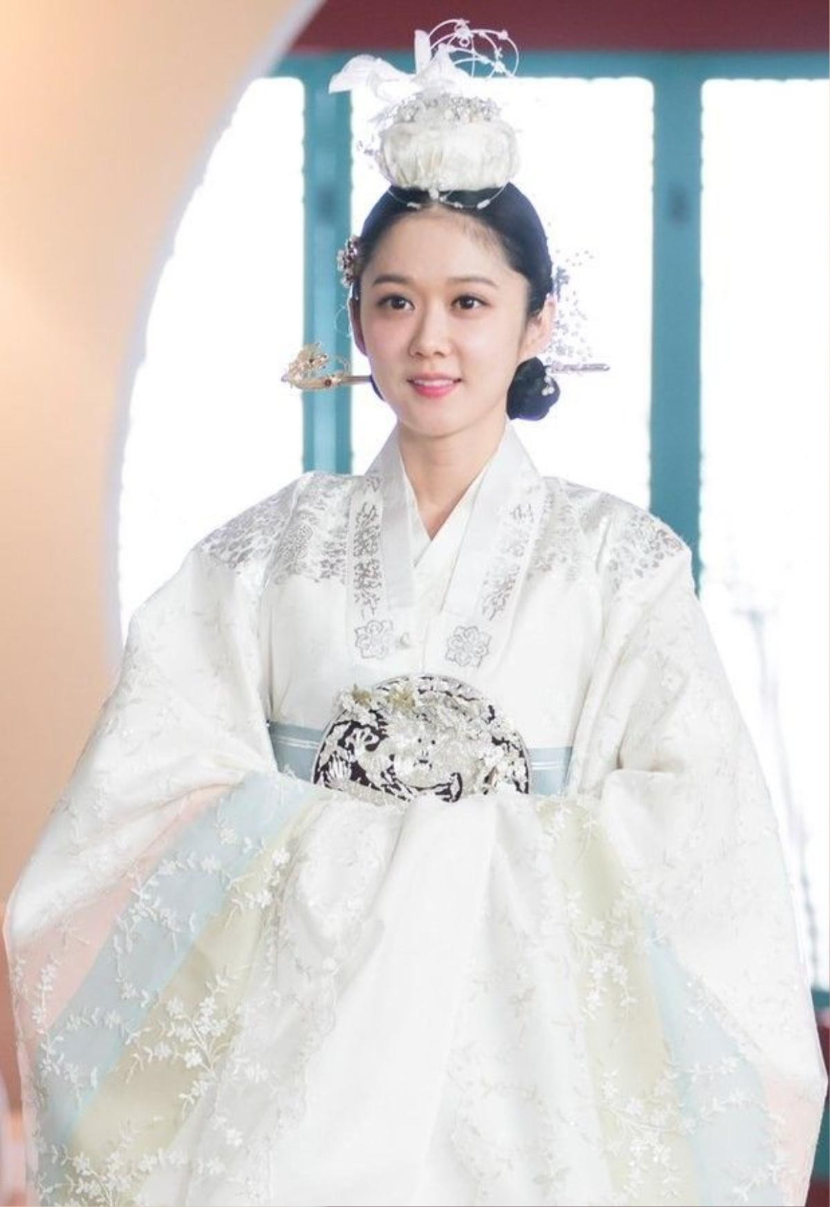 Nỗi lo của Jang Nara sau tin đồn kết hôn với Park Bo Gum và Kim Nam Gil: 'Sợ sẽ tiếp diễn trong tương lai' Ảnh 9