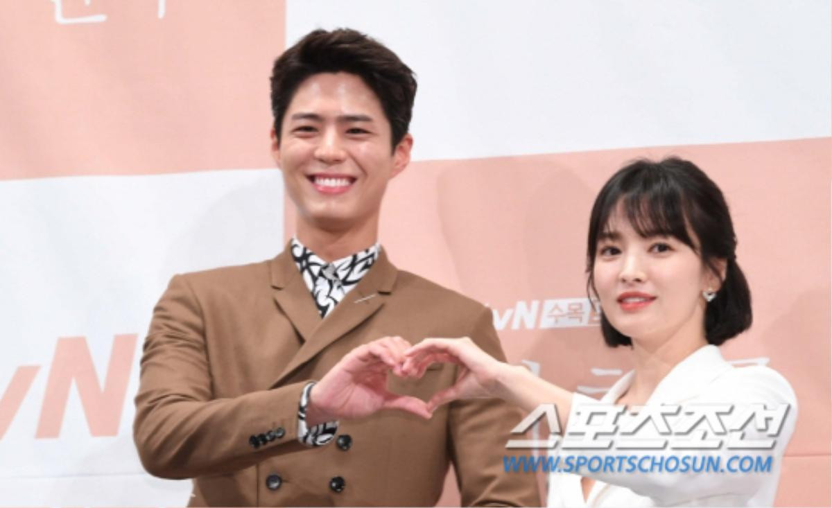 Scandal lớn nhất sự nghiệp của Park Bo Gum trong 2 năm: Cưới Jang Nara và ngoại tình với Song Hye Kyo Ảnh 13