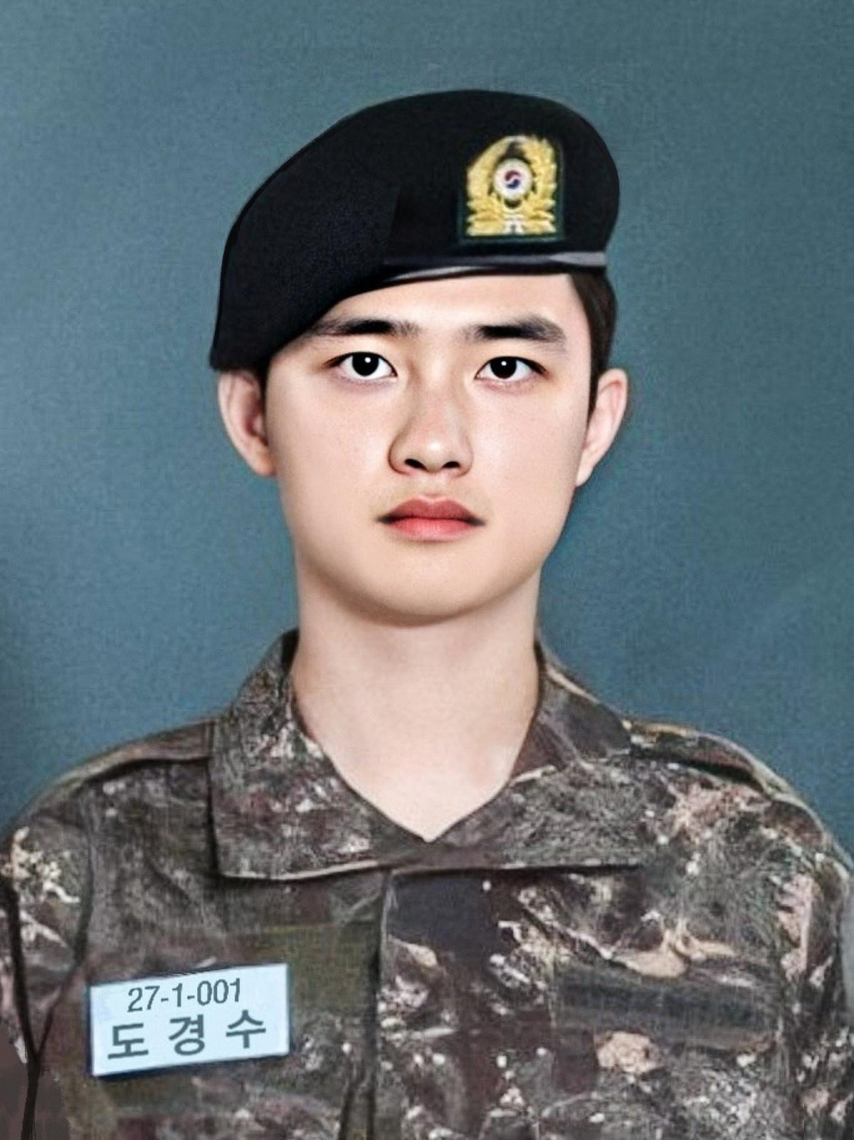 D.O. (EXO) đảm nhận việc nấu ăn trong quân đội, Knet thương xót: 'Rất khó khăn và mệt mỏi đấy' Ảnh 5