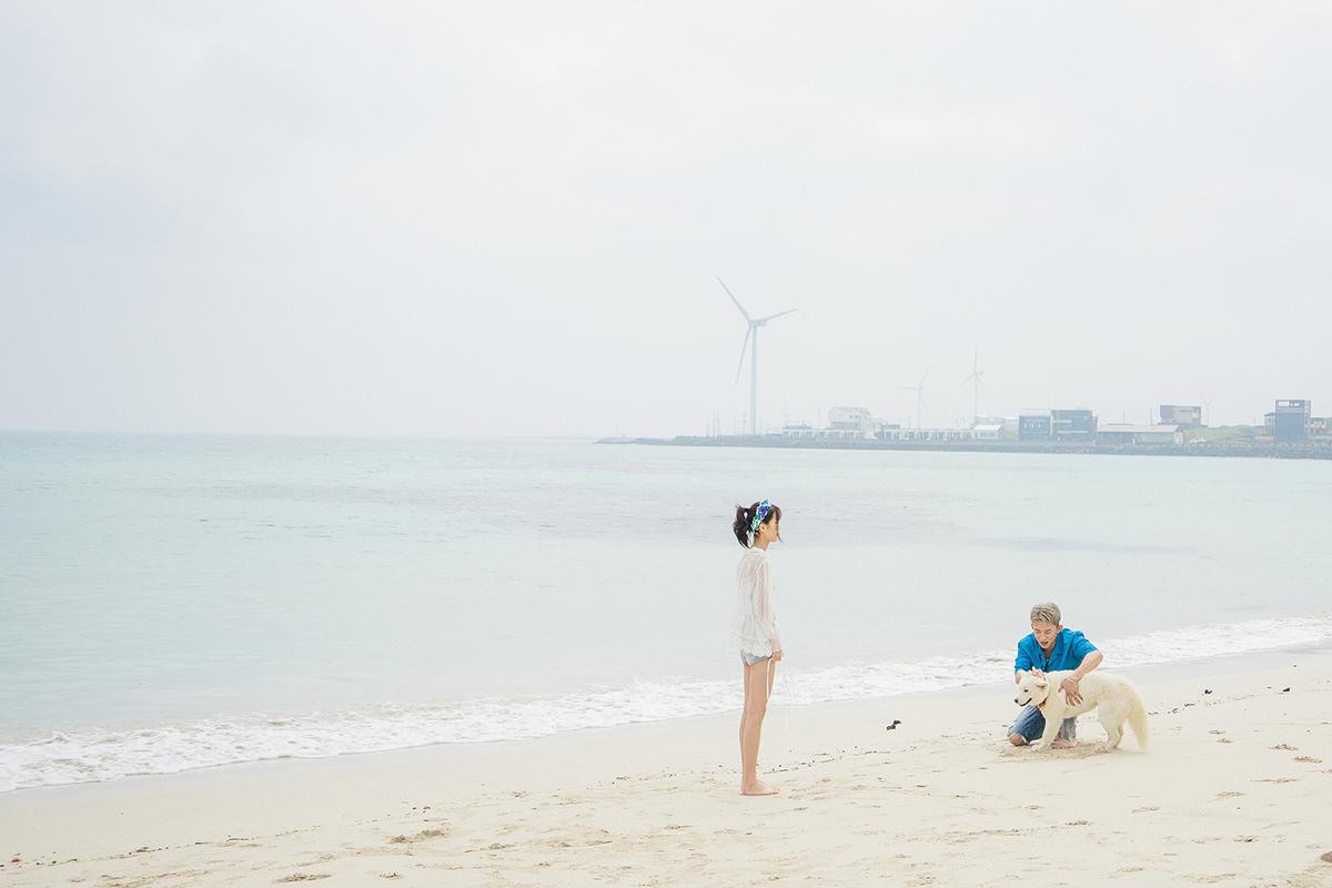 Lần đầu kết hợp, Han Sara đã… 'thản nhiên' vẽ lên người Kay Trần 'lầy' thế này Ảnh 7