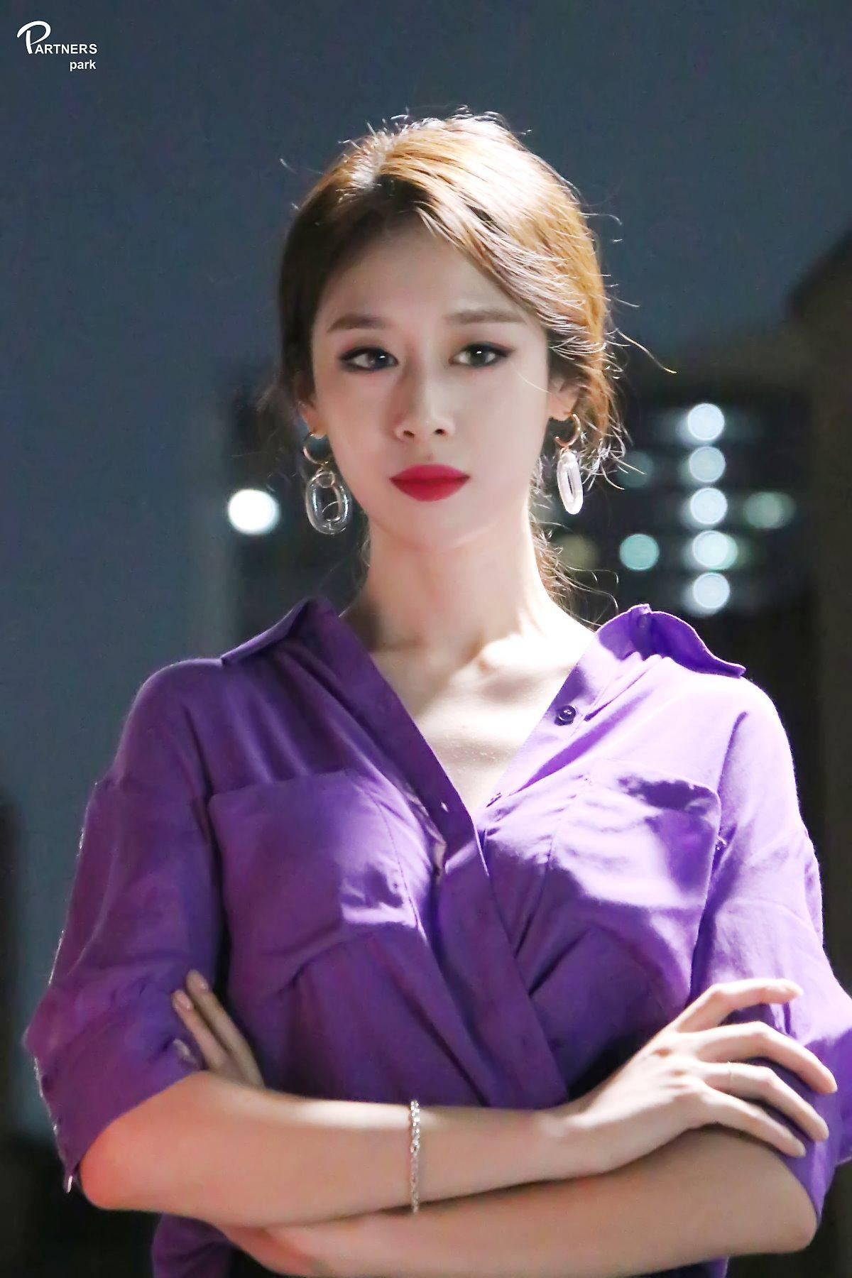 'I Wanna Hear Your Song': Xuýt xoa trước vẻ đẹp sang chảnh của Park Ji Yeon (T-ARA) ở tuổi 26 Ảnh 35