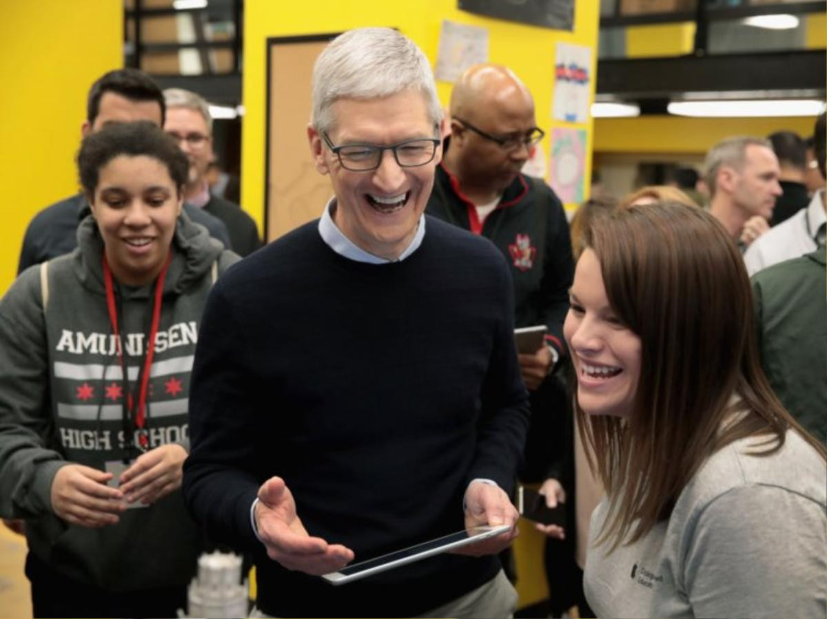 'Thuyền trưởng' Apple Tim Cook: Là triệu phú USD nhưng vẫn mua đồ lót giảm giá Ảnh 18