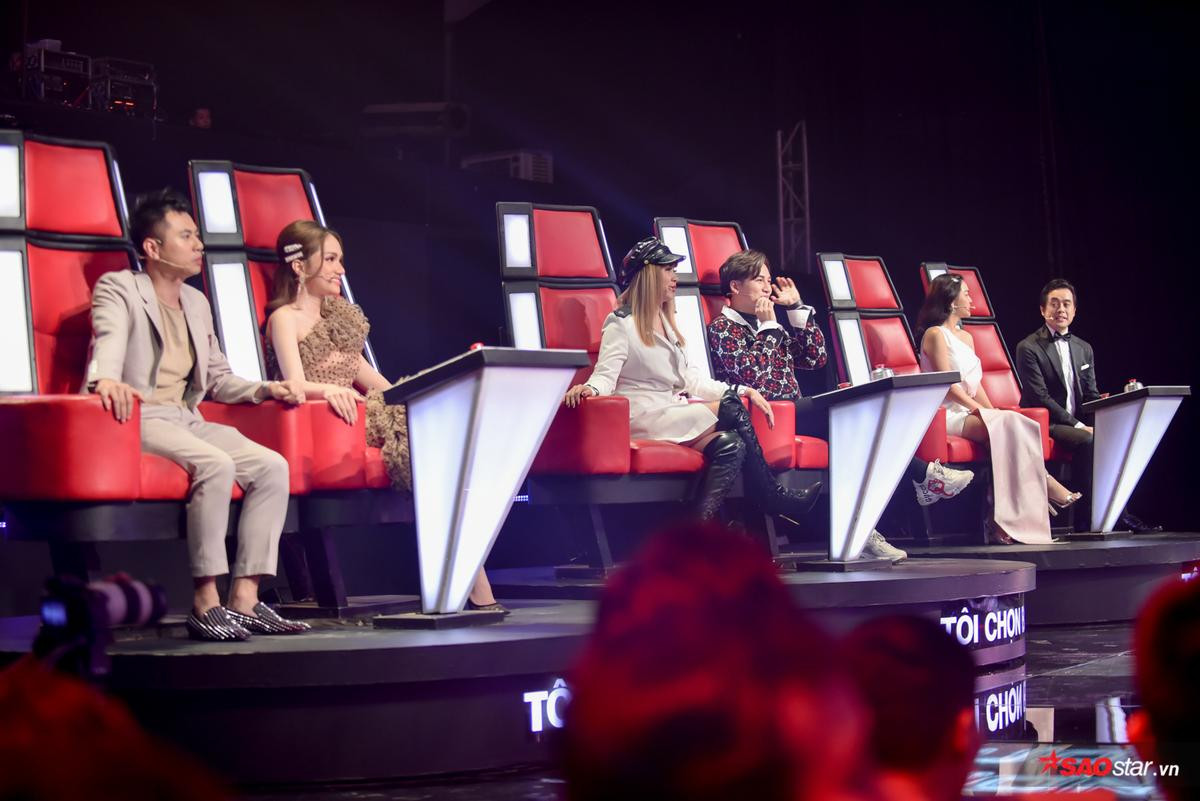 6 nút chặn tại vòng Giấu mặt - The Voice Kids 2019: Chiến thắng tưng bừng hay kết cục trái ngang? Ảnh 2