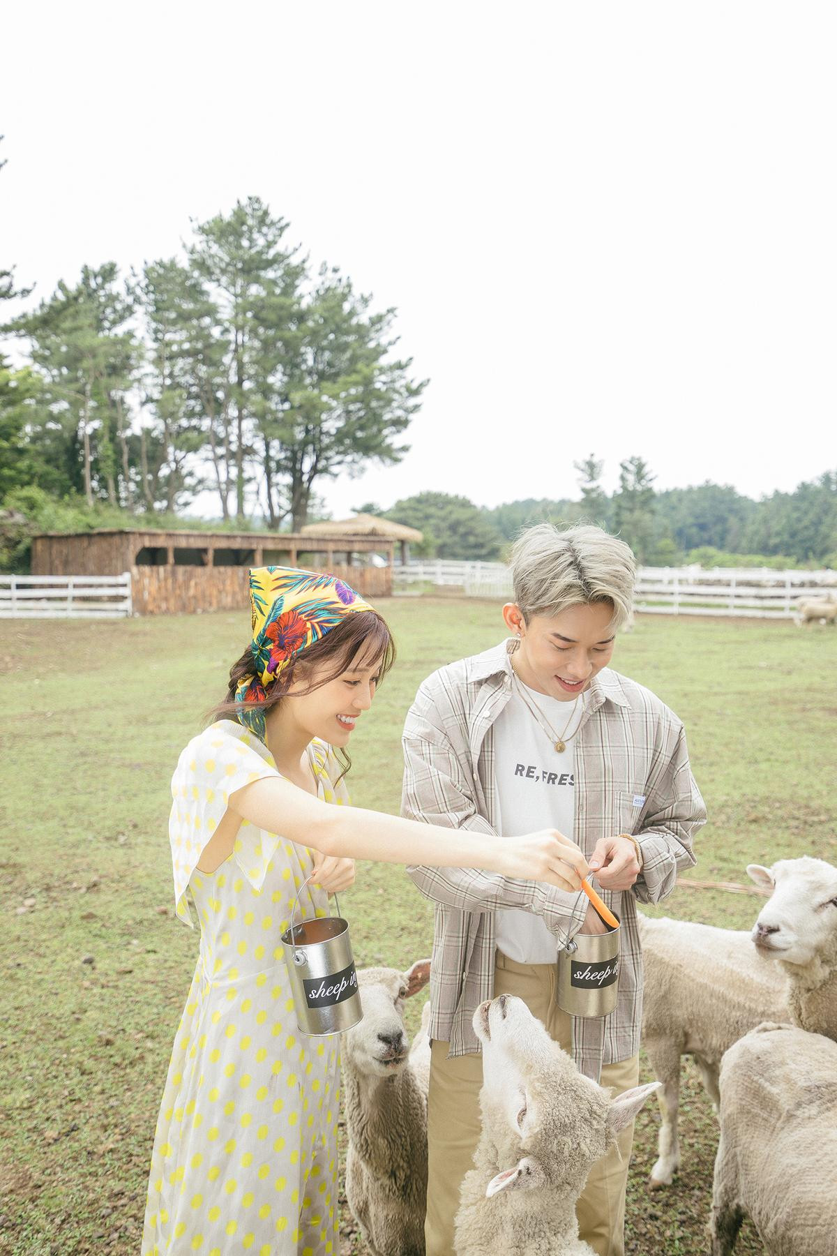 'Cool ngầu' là thế nhưng ai ngờ Kay Trần cũng phải… sợ hãi vì không thoát được 'chiêu trò' của Han Sara Ảnh 2