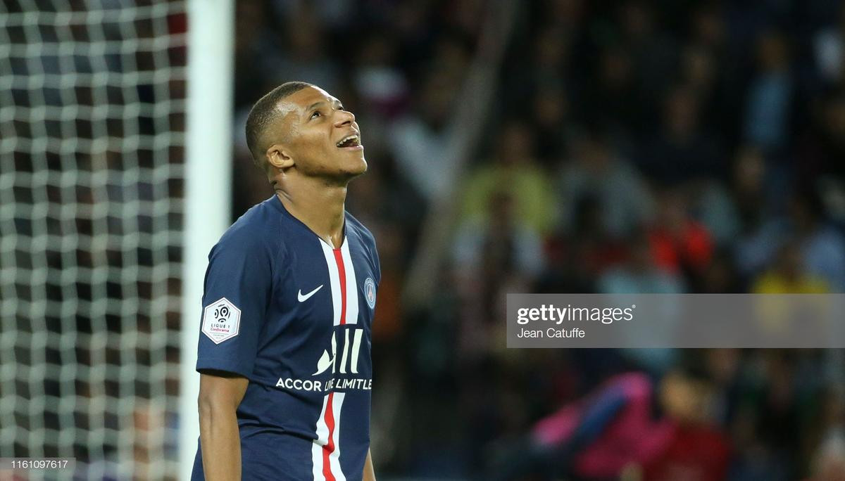 Mbappe phản ứng khi CĐV PSG hò hét: 'Neymar hãy biến đi' Ảnh 2