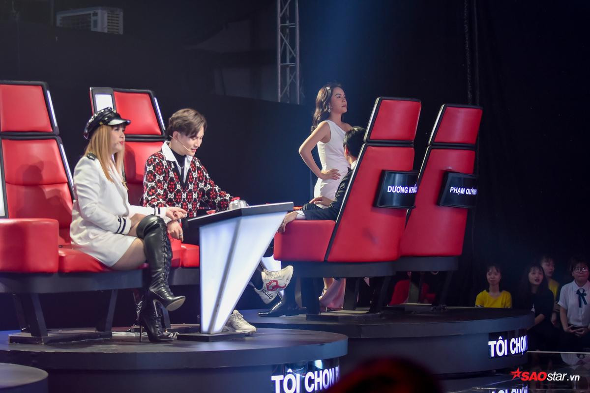 6 nút chặn tại vòng Giấu mặt - The Voice Kids 2019: Chiến thắng tưng bừng hay kết cục trái ngang? Ảnh 14