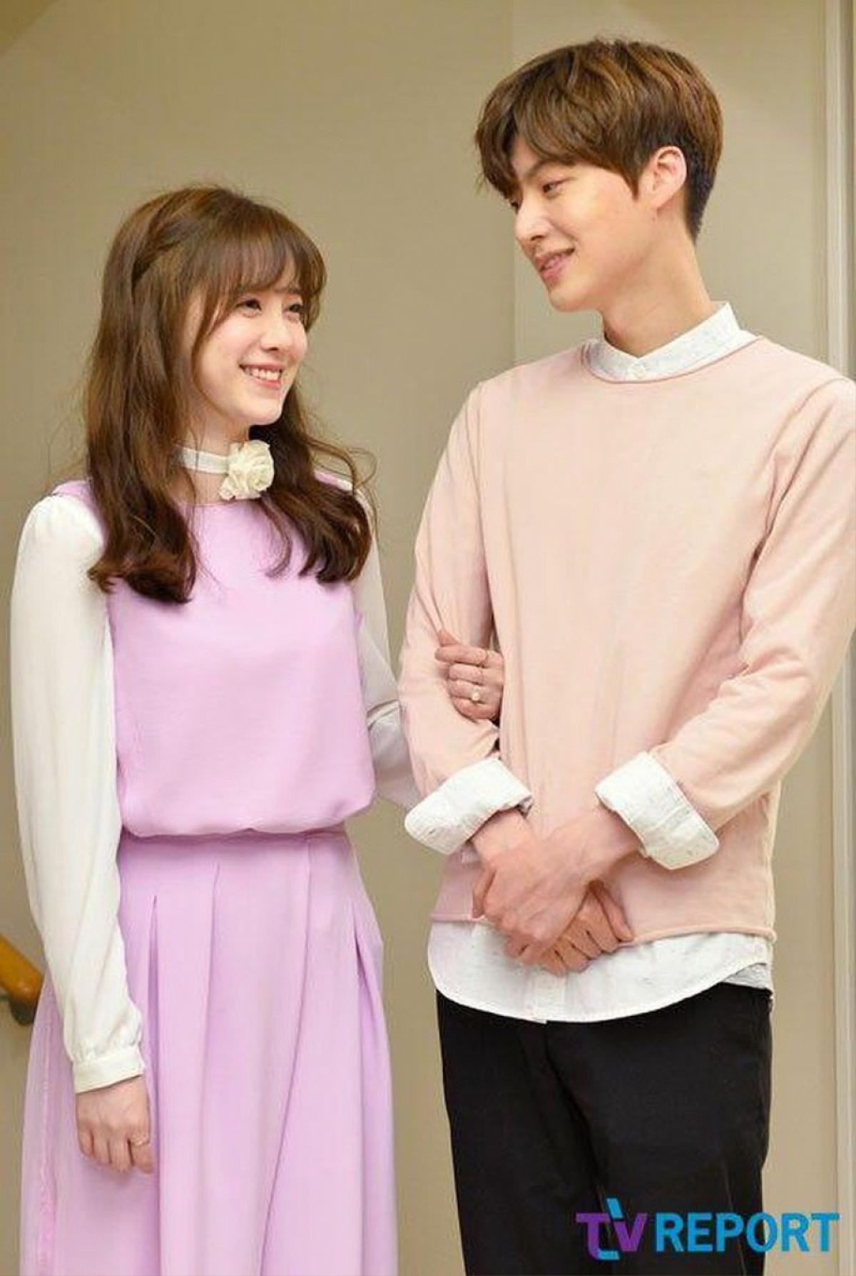 'Từ tình yêu thành chiến tranh': Dispatch tung tin nhắn độc quyền giữa Goo Hye Sun và Ahn Jae Hyun Ảnh 16