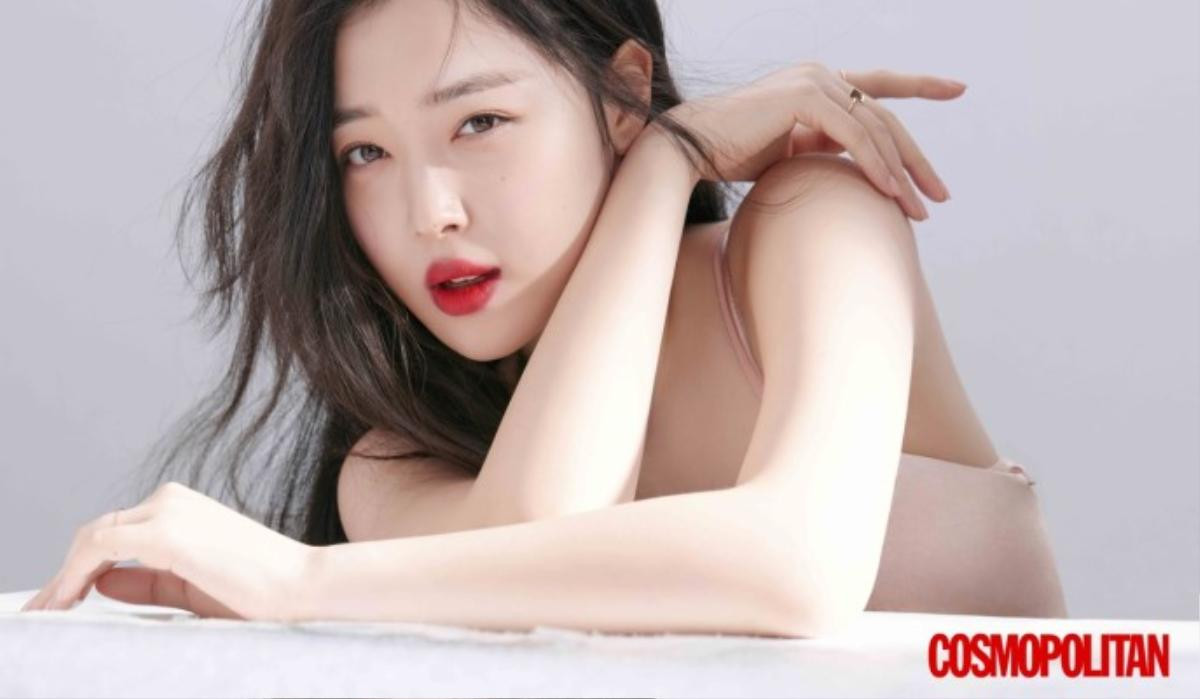 Sulli nó về việc hẹn hò với bạn trai giống nhà sư, Knet: 'Có thể được người như Cha Eun Woo theo đuổi' Ảnh 5