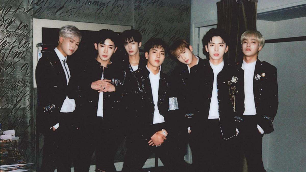 Sau PSY và BTS, đến lượt Monsta X xuất hiện trong BXH Pop Song Air Play Chart của Billboard với ca khúc 'Who Do You Love?' Ảnh 2