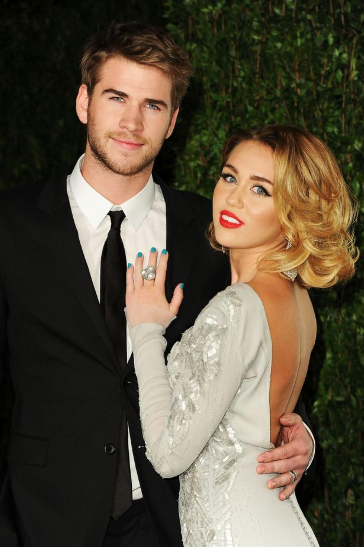 Nhiều thông tin xung quanh vụ chia tay của Miley Cyrus và Liam Hemsworth: Xuất hiện chất gây nghiện, mâu thuẫn đỉnh điểm Ảnh 2