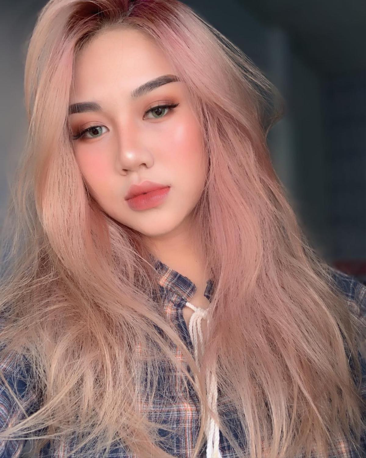 Xinh, giàu, chất - đây là dàn beauty blogger 10x được kì vọng sẽ thay thế các đàn chị kì cựu Ảnh 14