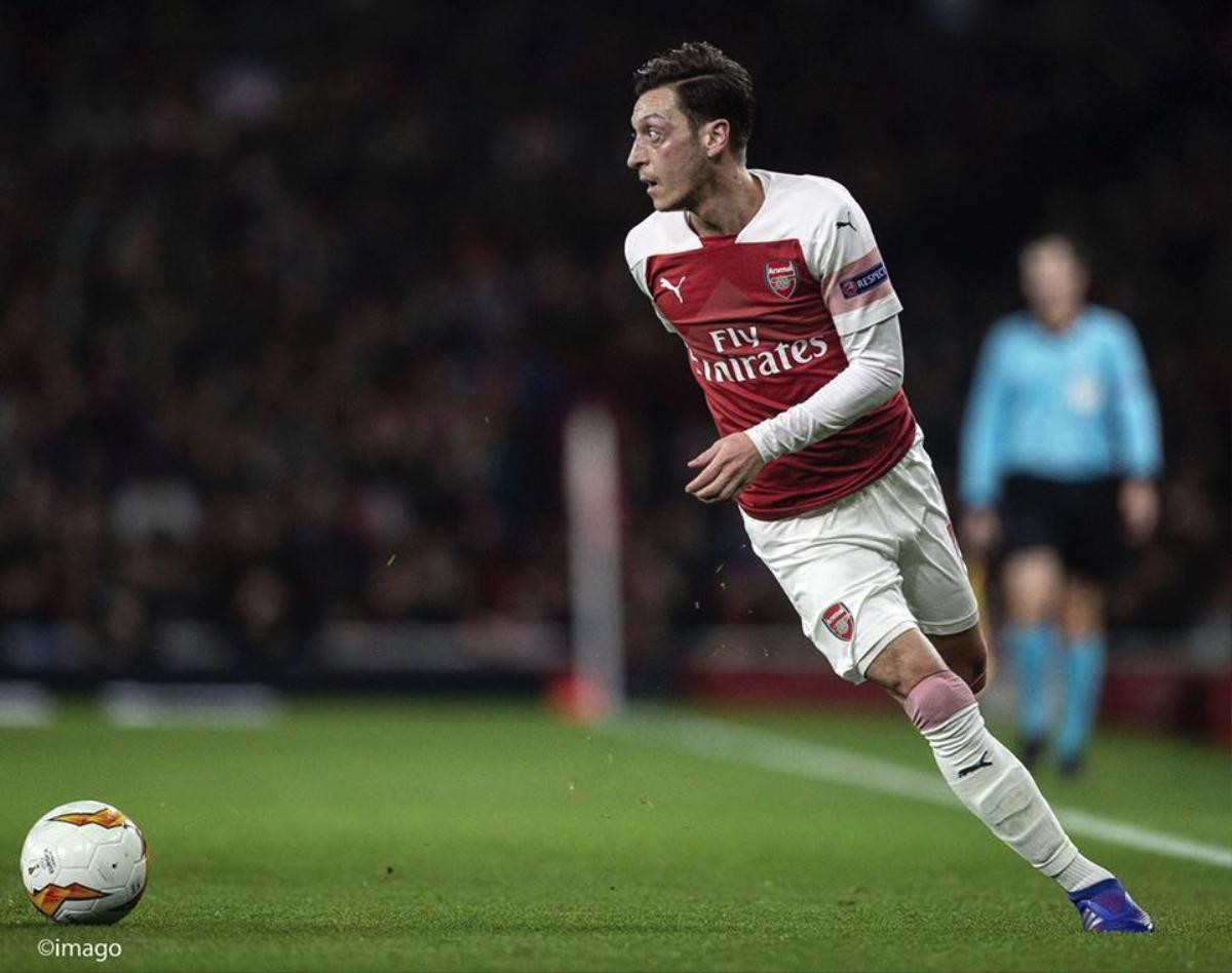 Quá sợ hãi sau vụ cướp, Ozil sắp phải 'bán xới' sang Mỹ thi đấu Ảnh 1