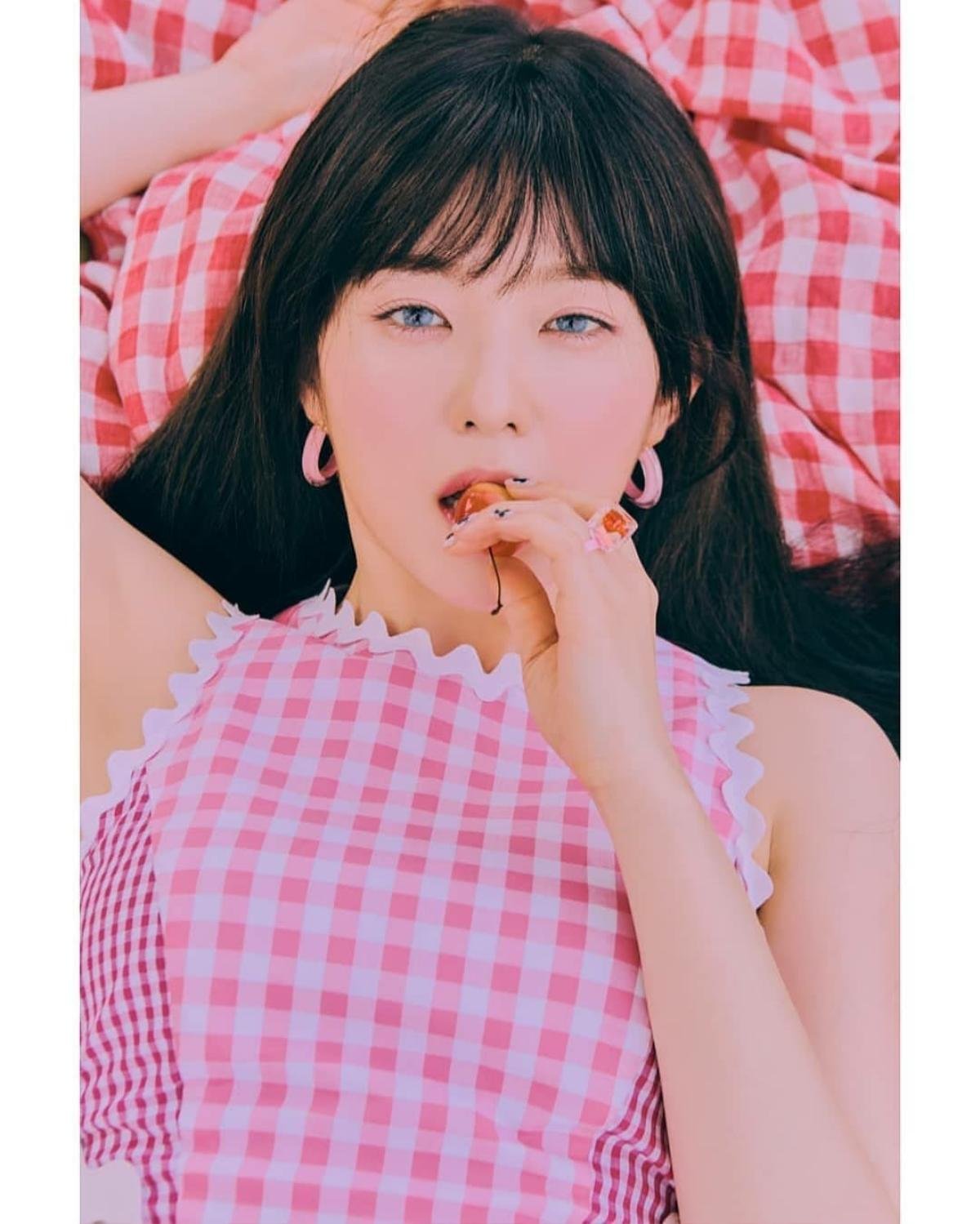 Nhìn ngắm loạt poster đẹp xuất sắc của Red Velvet trước thềm comeback với ReVe Festival: Day 2 Ảnh 9