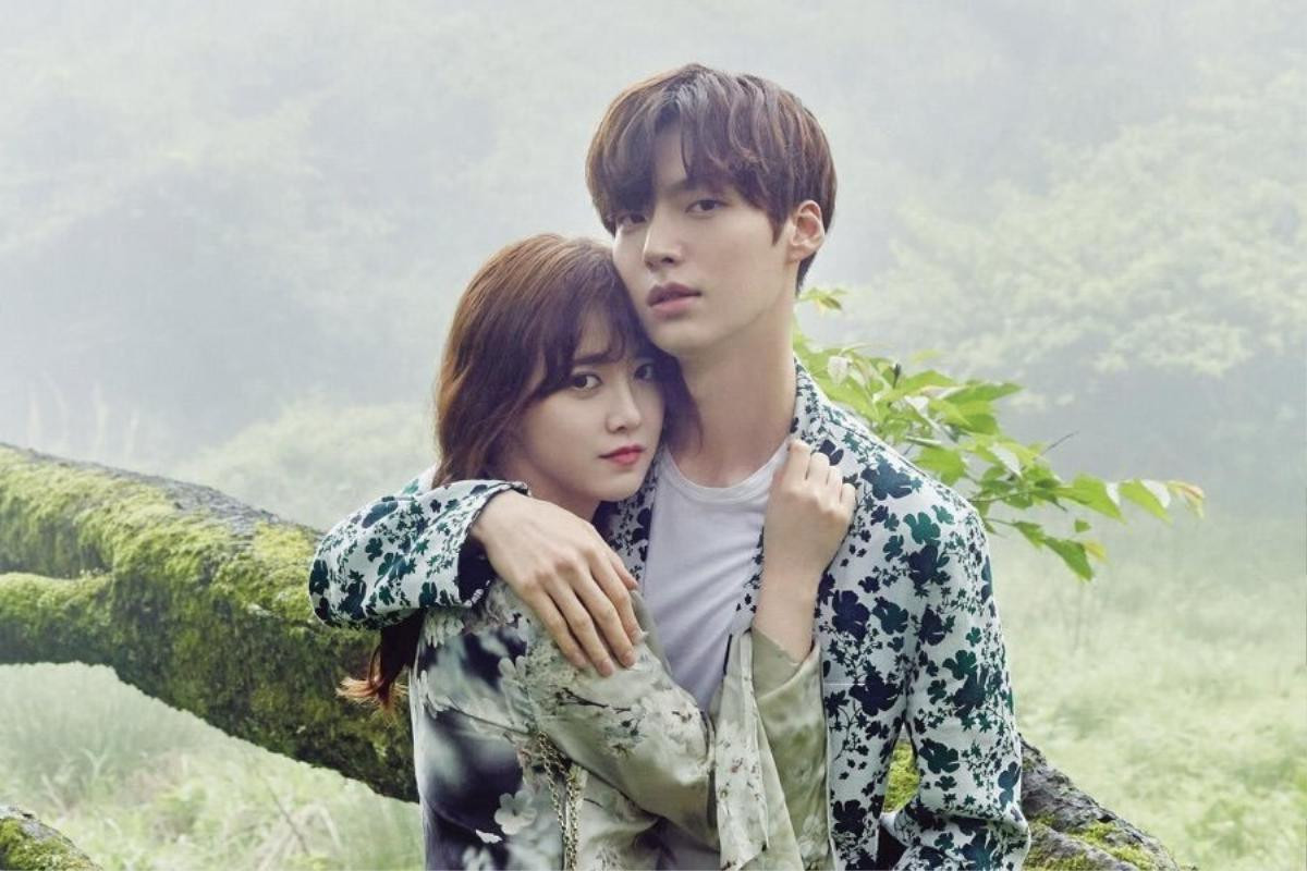 Người trong cuộc tiết lộ mối quan hệ của Ahn Jae Hyun và Goo Hye Sun bắt đầu xuống dốc trong năm nay Ảnh 3