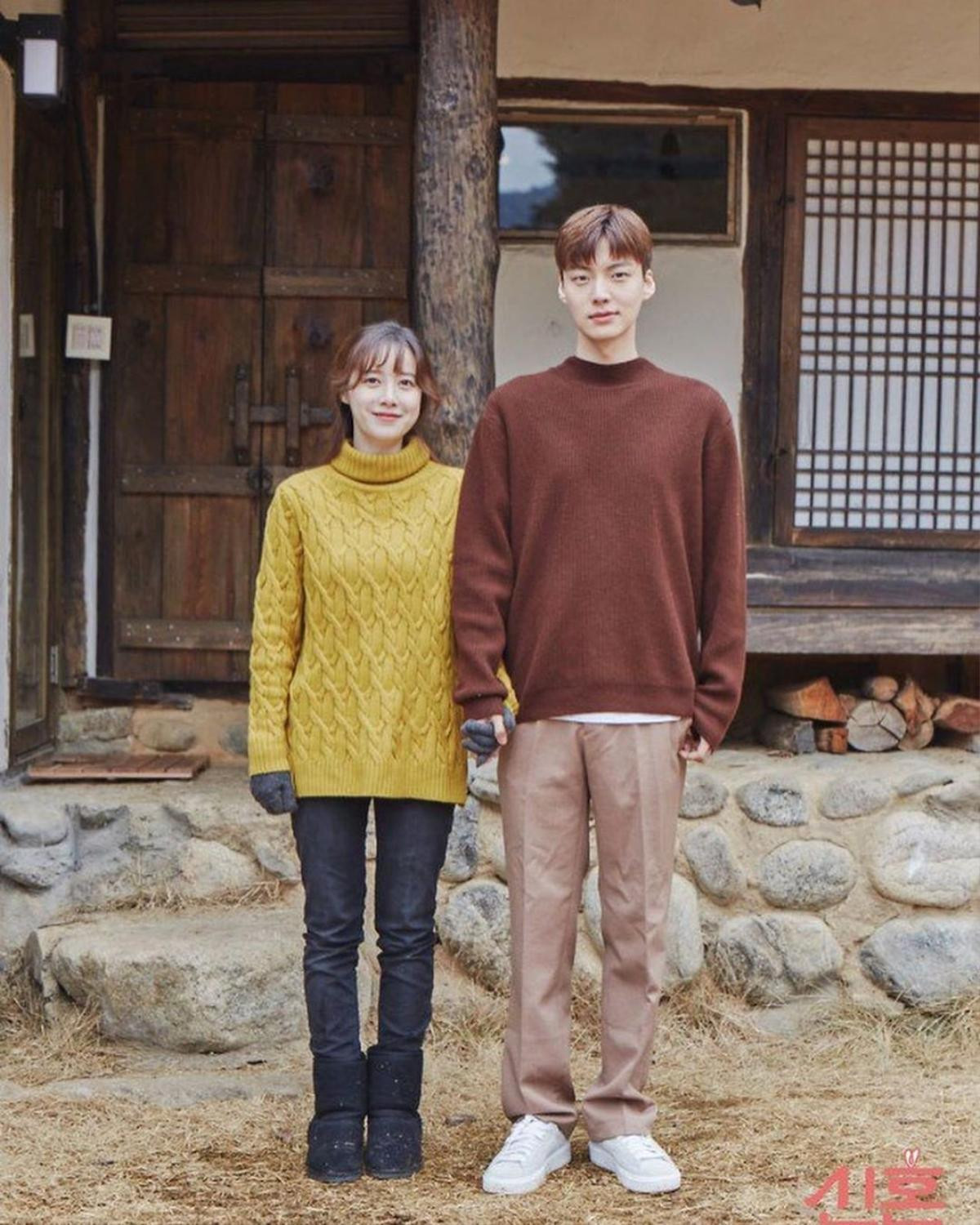 Người trong cuộc tiết lộ mối quan hệ của Ahn Jae Hyun và Goo Hye Sun bắt đầu xuống dốc trong năm nay Ảnh 2