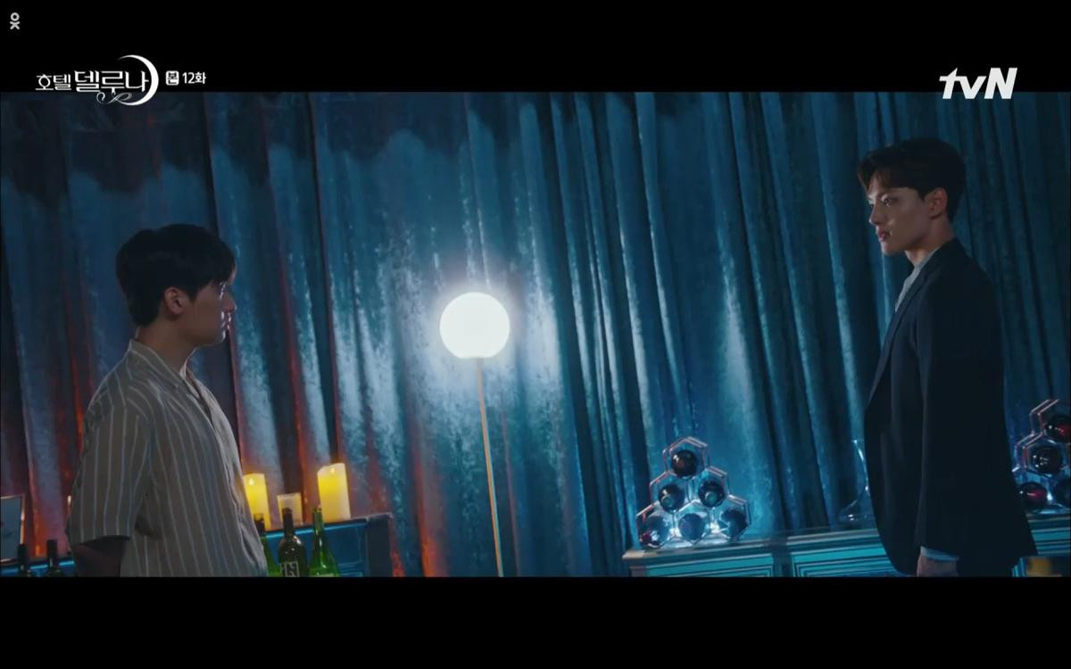 Phim 'Hotel Del Luna' tập 12: IU khóc hết nước mắt vì nghe tin Yeo Jin Goo bị giết, chính thức xác nhận tình cảm? Ảnh 6