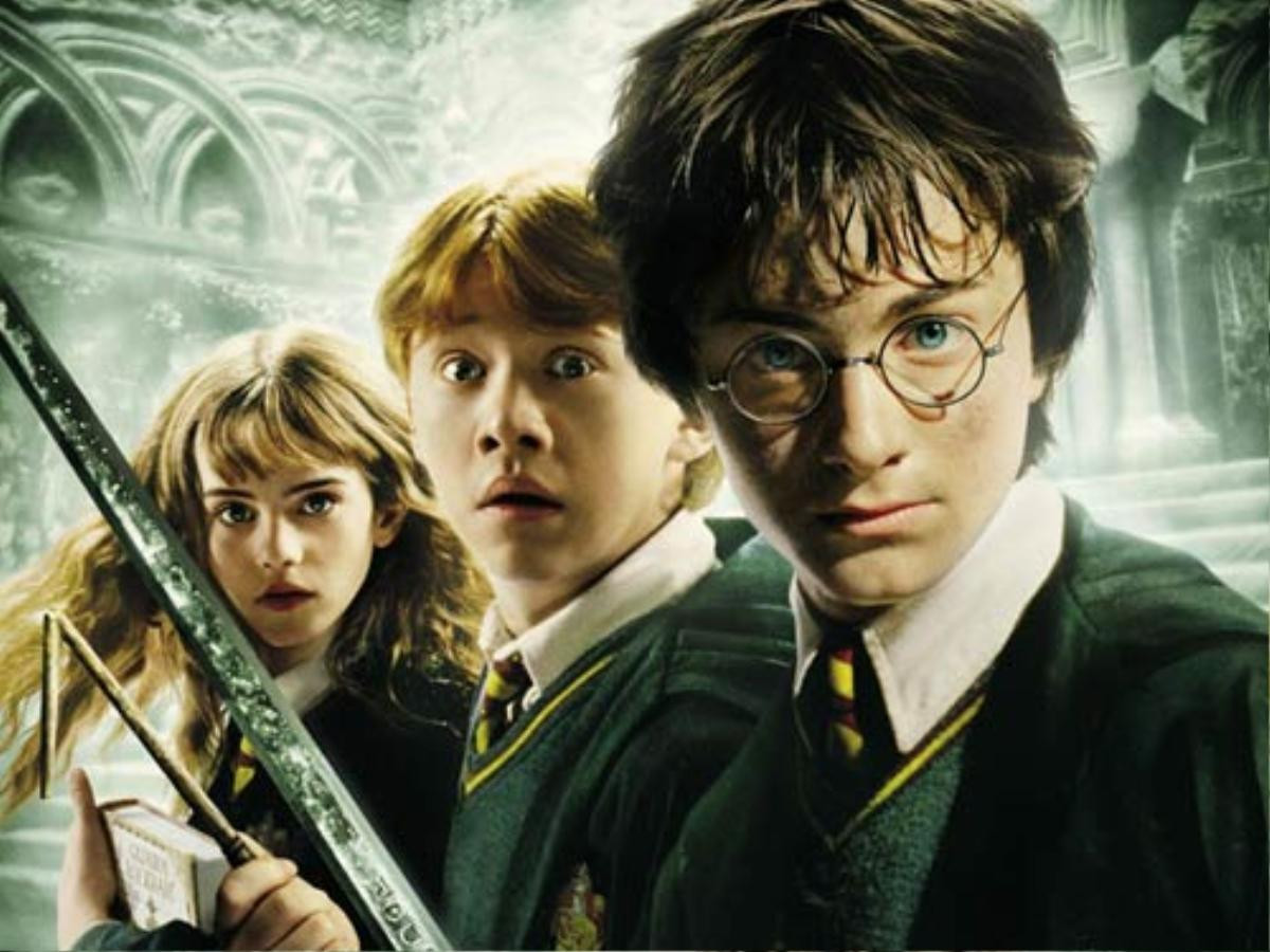 Ấn bản đầu tiên của bộ sách 'Harry Potter' được đấu giá với con số cực sốc Ảnh 6