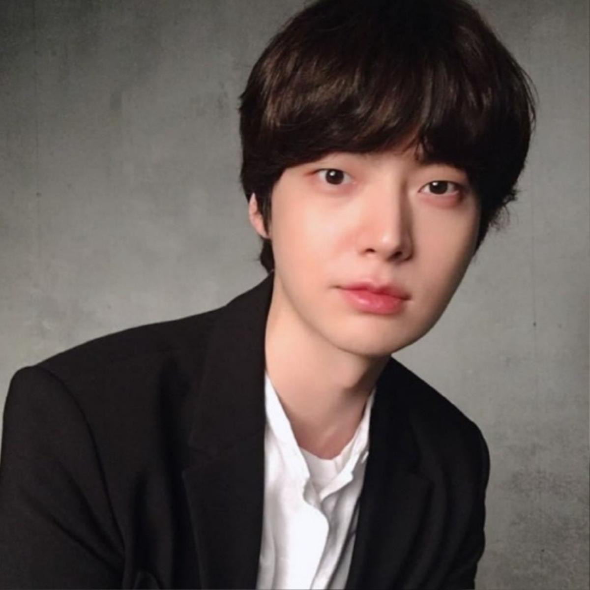 Knet nổi giận trước thông tin Ahn Jae Hyun ly hôn vì Goo Hye Sun không có vòng một gợi cảm Ảnh 2