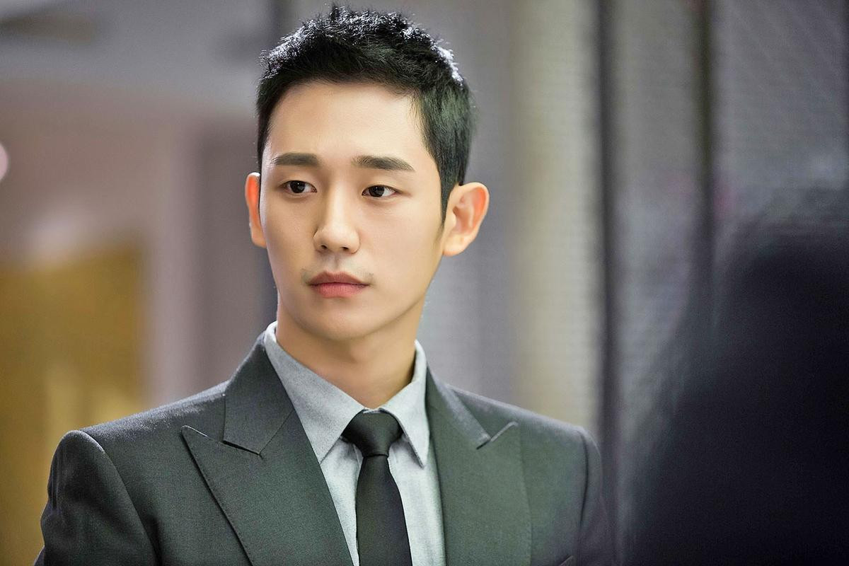 Sau Kim Go Eun, Jung Hae In sẽ nên duyên cùng Chae Soo Bin trong phim mới của đạo diễn 'Người vợ thân quen' Ảnh 6