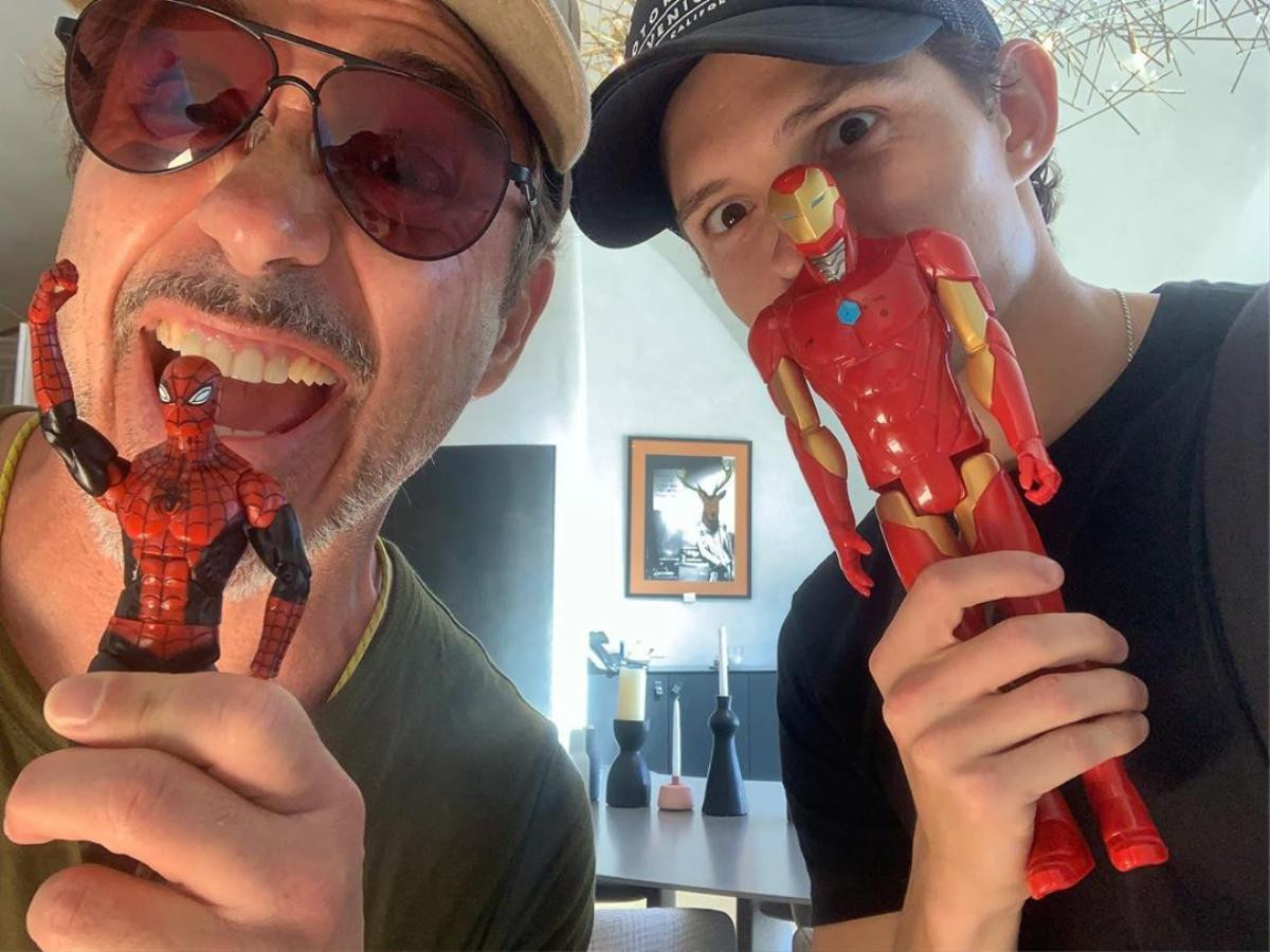 Sony - Marvel chia tay, 'Nhện nhọ' Tom Holland đăng hình thân mật cùng 'ông chú' Robert Downey Jr: 'Chúng ta làm được rồi, Mr. Stark' Ảnh 5