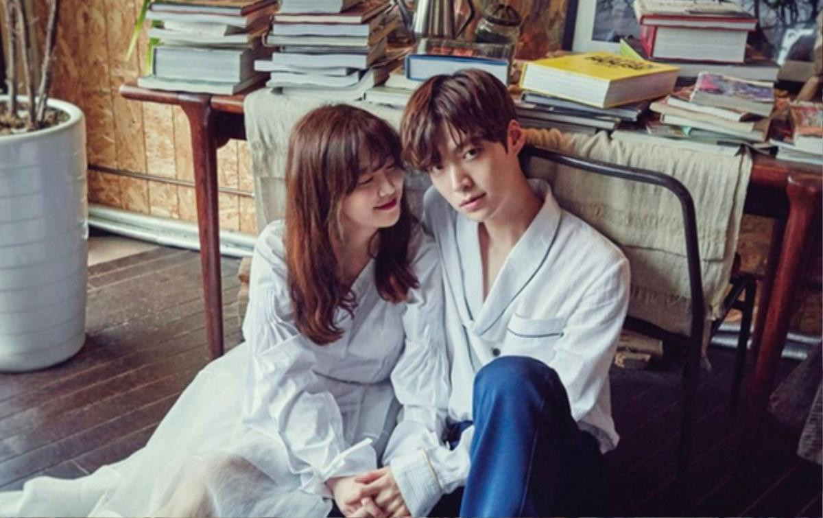 Điểm chung giữa Goo Hye Sun và Song Hye Kyo trong hôn nhân đổ vỡ với 'trai trẻ' Ảnh 1