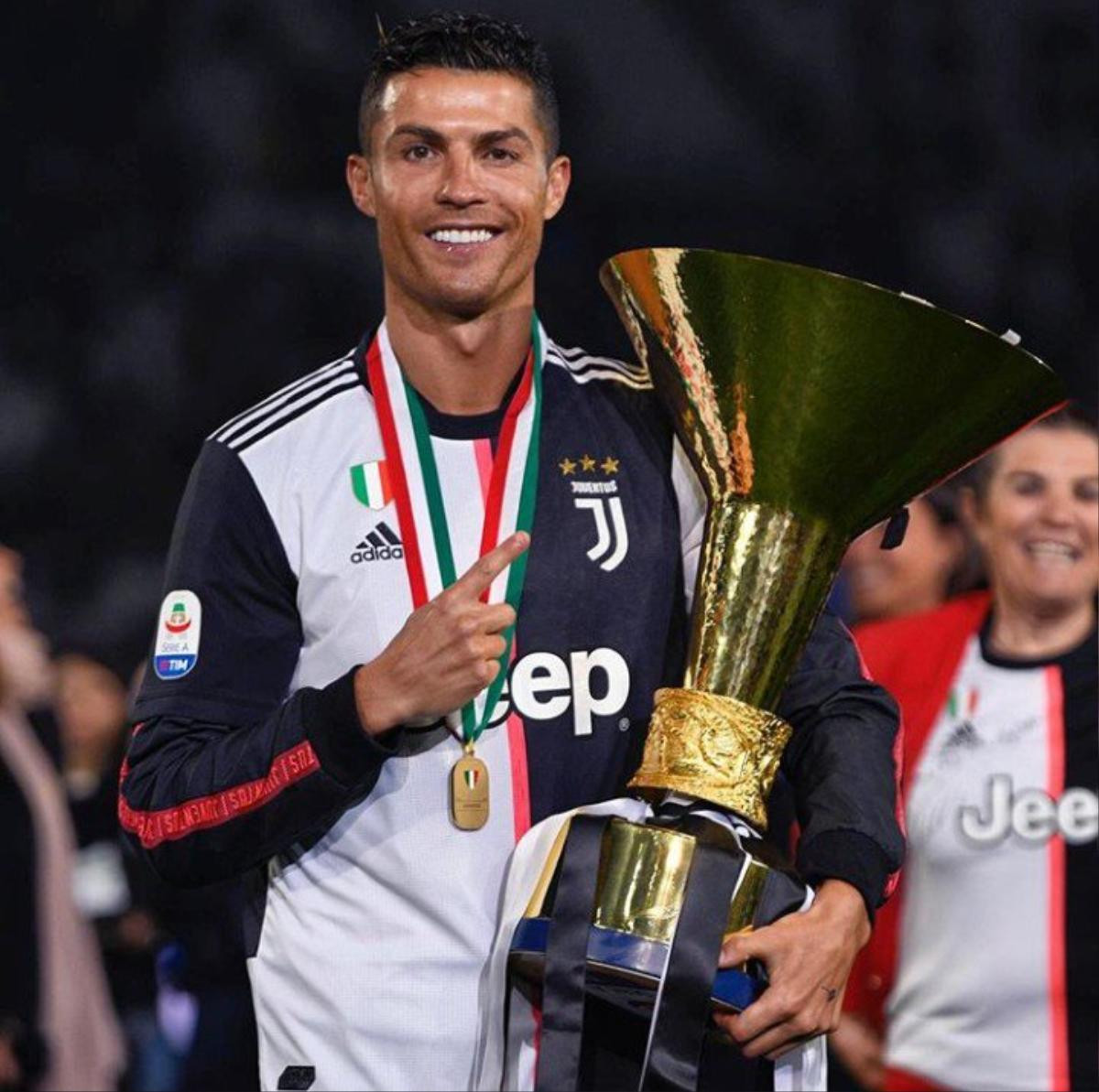 Ronaldo bất ngờ hé lộ điểm đến tiếp theo trước khi giải nghệ Ảnh 1