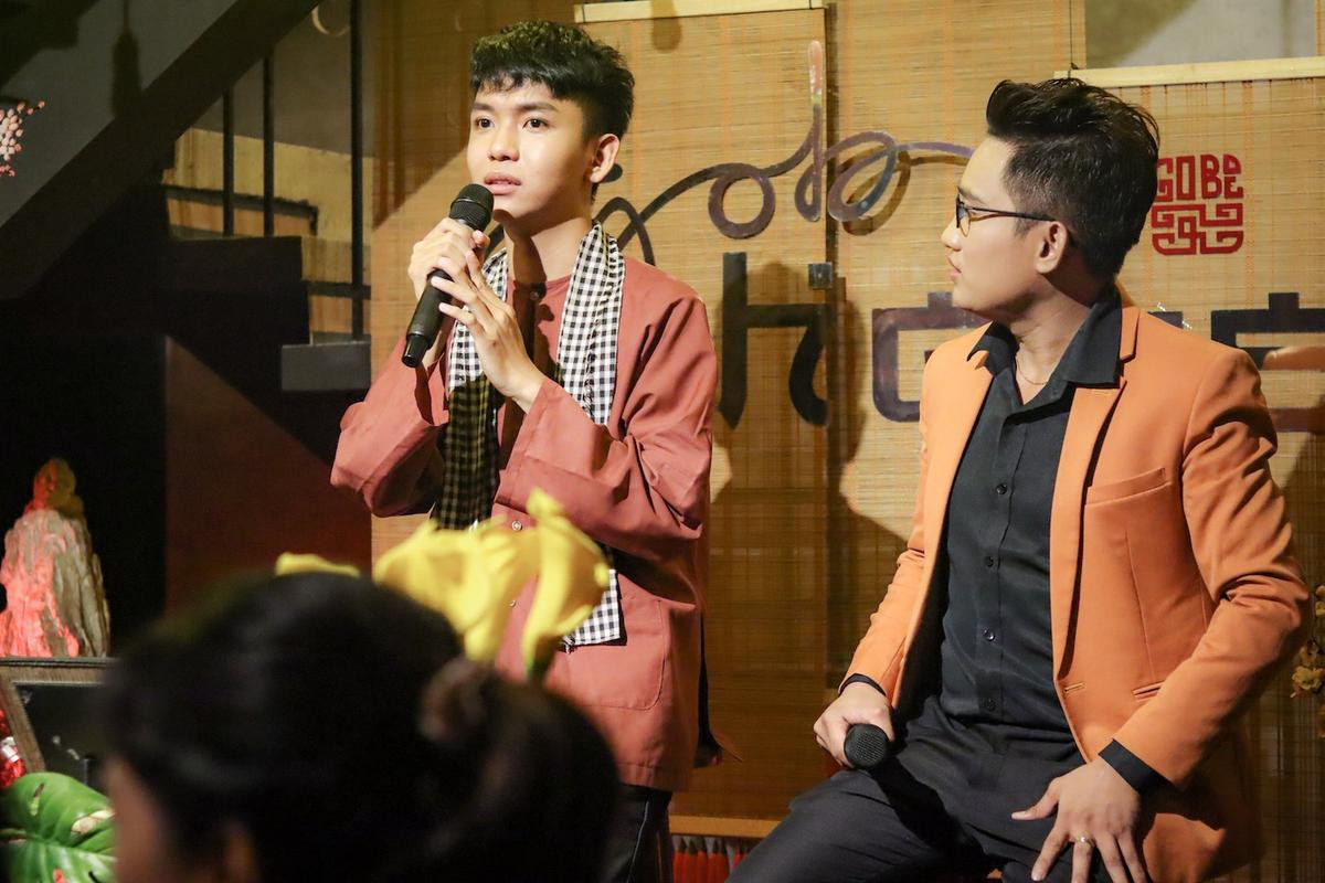 ‘Anh Sáu’ Đoàn Minh Tài rưng rưng nước mắt nhắc về hào quang The Voice Kids trong đêm minishow tuổi 19 Ảnh 9