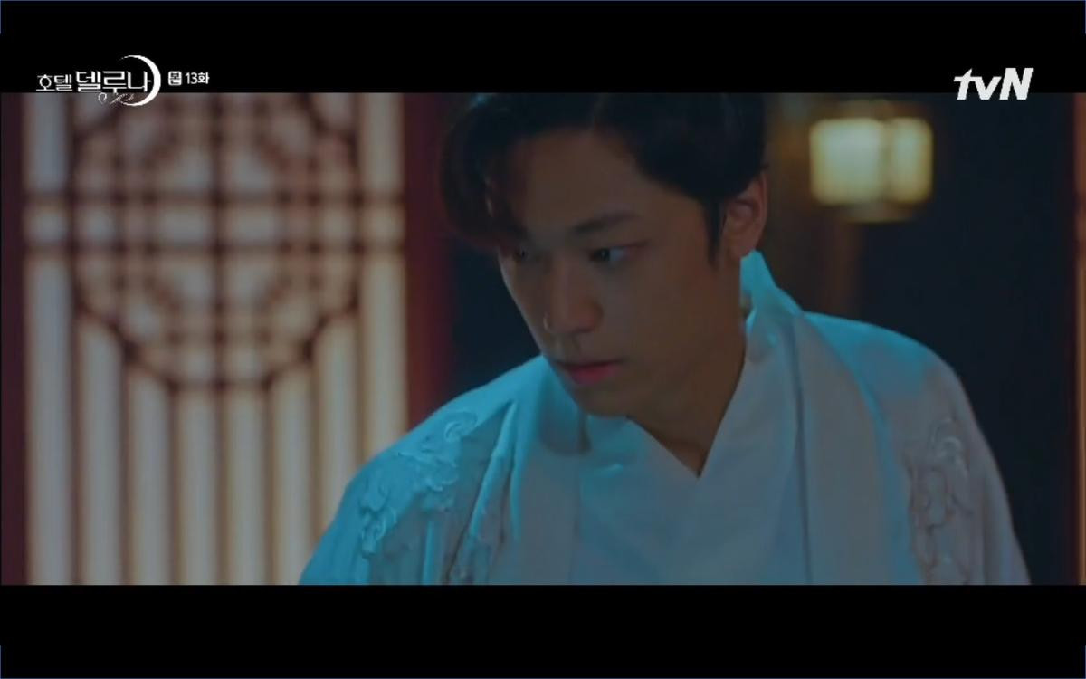 Phim 'Hotel Del Luna' tập 13: Bỏ IU ở lại Yeo Jin Goo một mình băng qua đường hầm sinh tử và bất ngờ được 'tình cũ ngàn năm' của bạn gái cứu Ảnh 30