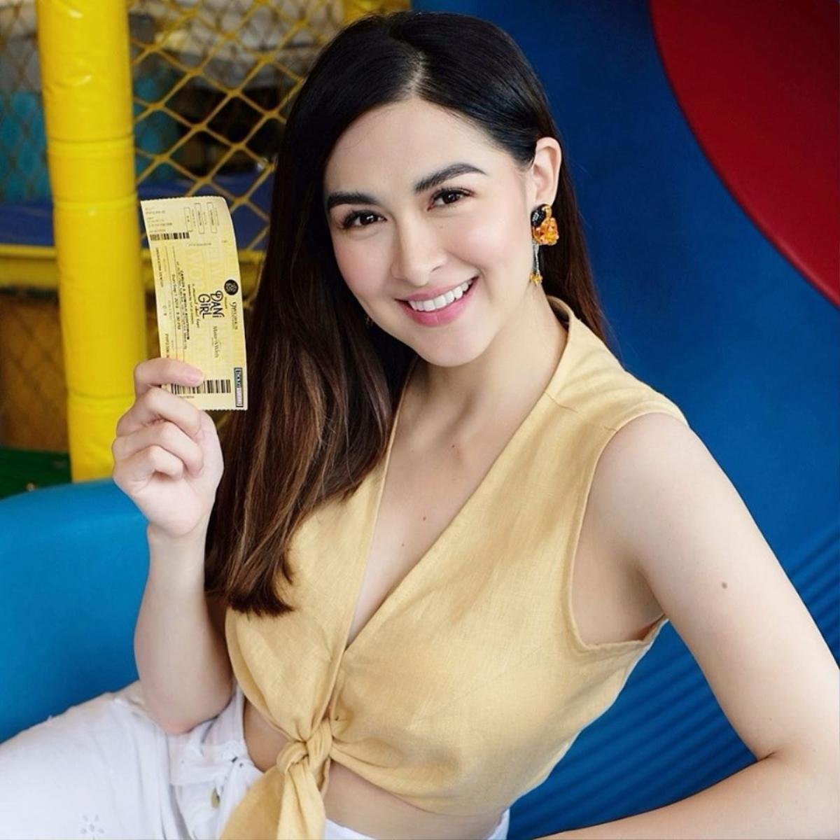 'Mỹ nhân đẹp nhất Philippines' Marian Rivera tiếp tục gây bão với bức ảnh bồng con trai khí chất tựa nữ thần Ảnh 3