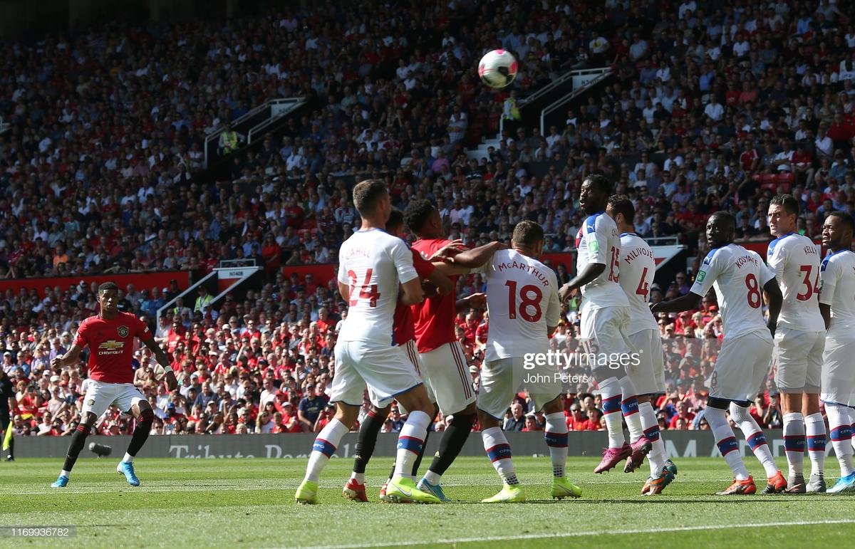 Rashford đá hỏng pen, Man Utd thua sốc trên sân nhà Ảnh 3