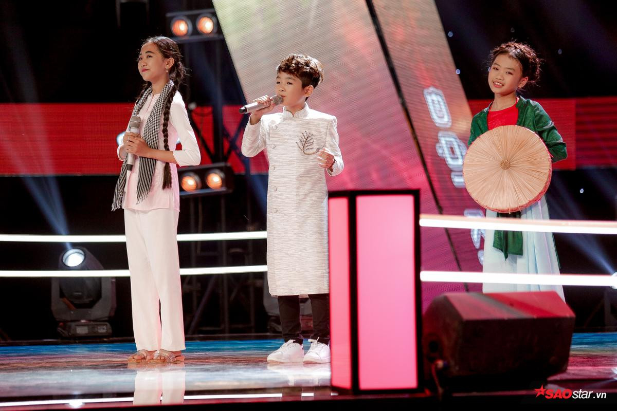 Liên khúc '3 miền' - Đặc sản chỉ có tại The Voice Kids: Nổi bật nhất là Phương Mỹ Chi, Thiện Nhân và Hiểu Minh Ảnh 6