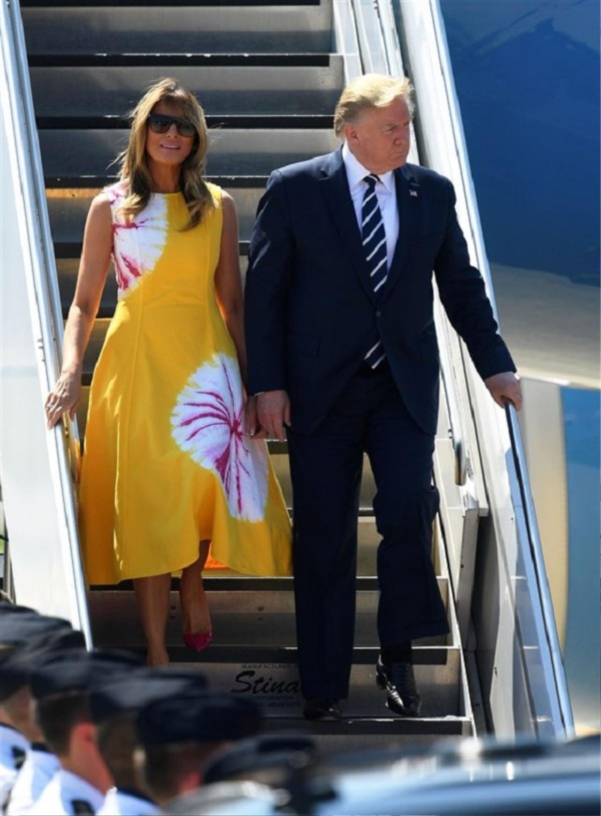 Đệ nhất phu nhân Mỹ Melania Trump xuất hiện tại G7 với loạt váy áo xa xỉ như đang đi trình diễn thời trang Ảnh 1