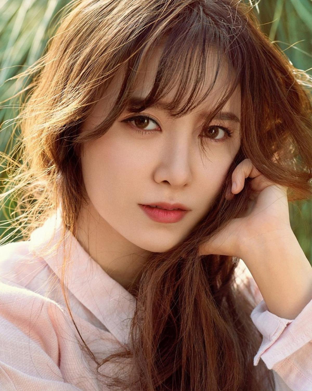 Hậu ly hôn, Goo Hye Sun đăng tải hình ảnh ôm chó cưng, tuyên bố quyên góp 400 triệu đồng cứu trợ động vật Ảnh 4