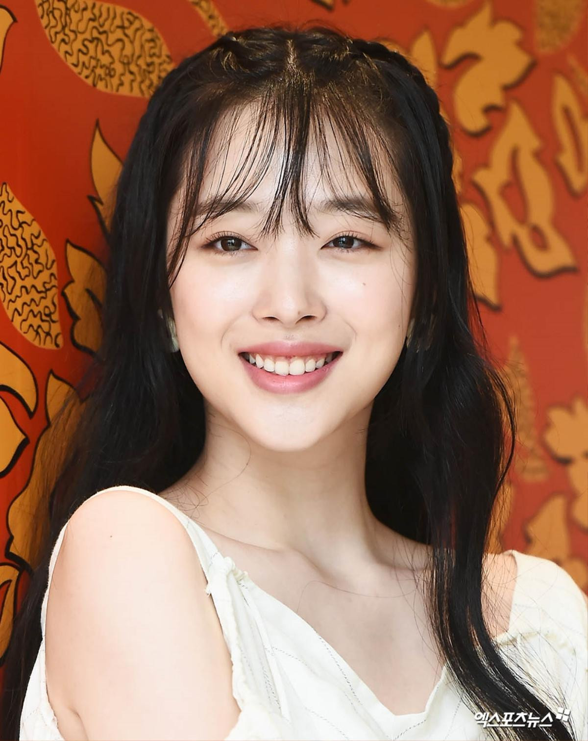 Sau IU, Sulli sẽ là nữ chính trong phim 'Persona' của Netflix? Ảnh 3