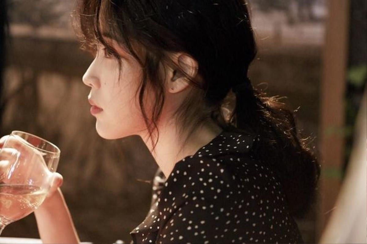 Sulli dự đóng 'Persona' của Netflix, Knet: 'Xinh đẹp và có lẽ diễn tốt hơn IU' Ảnh 3