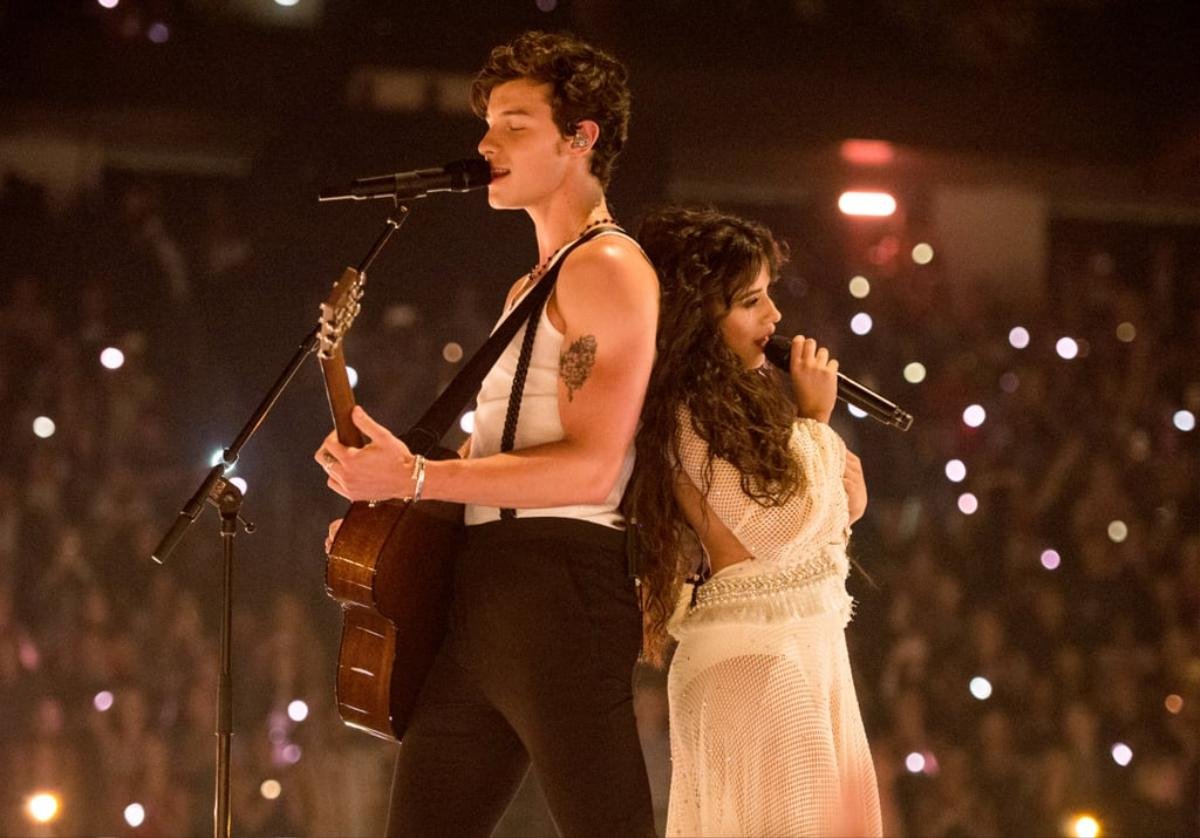 Senõrita của Shawn Mendes và Camila Cabello được đánh giá là một trong những sân khấu tệ nhất MTV VMAs 2019 Ảnh 3