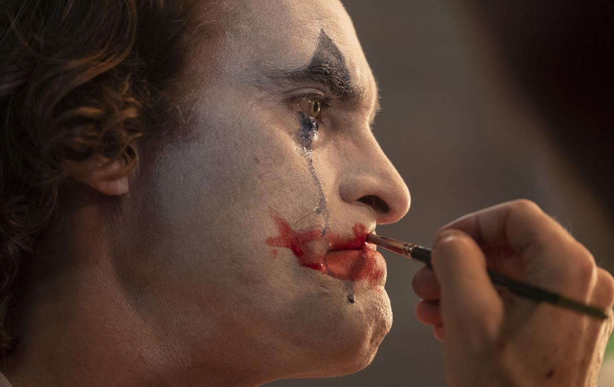 Trailer chính thức bộ phim Joker: Sự điên loạn tột cùng của Joaquin Phoenix Ảnh 4