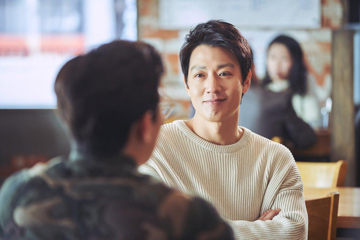 'The Most Ordinary Romance': Gong Hyo Jin và Kim Rae Won yêu hết mình, tạo nên chuyện tình ngọt ngào cuối Thu Ảnh 5