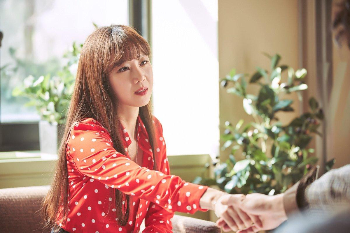 'The Most Ordinary Romance': Gong Hyo Jin và Kim Rae Won yêu hết mình, tạo nên chuyện tình ngọt ngào cuối Thu Ảnh 6