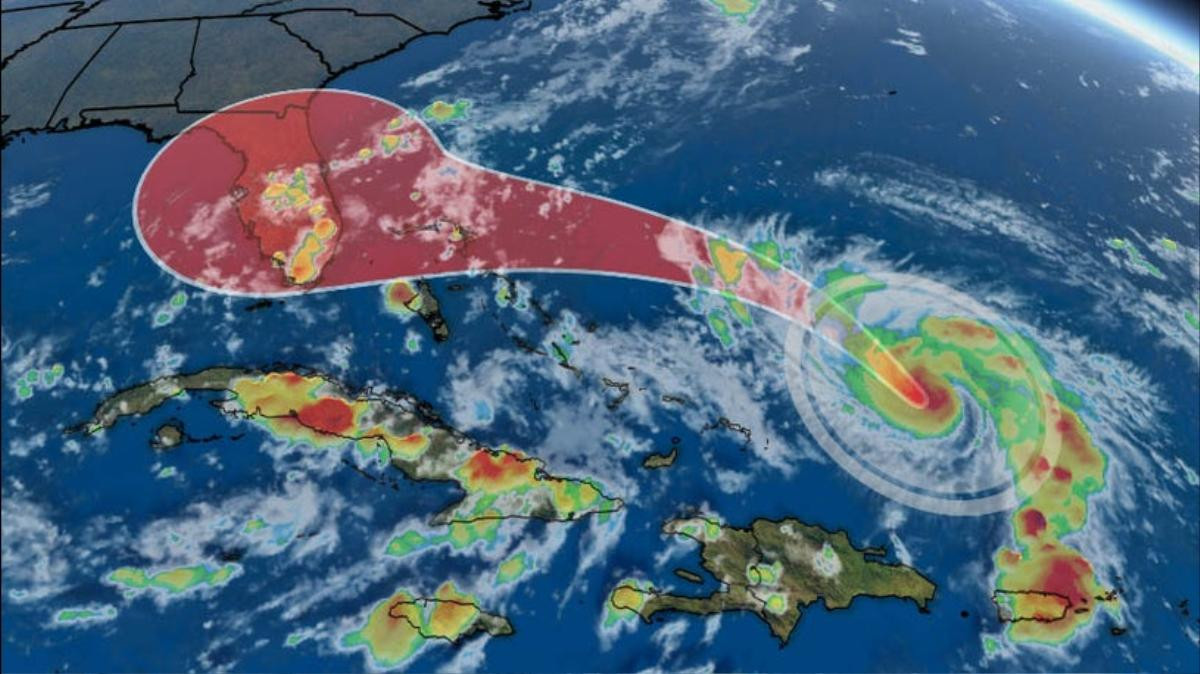 Bão dữ Dorian sắp đổ bộ Florida, dân Mỹ xếp hàng dài đổ xăng ô tô còn siêu thị hết nhẵn hàng Ảnh 7