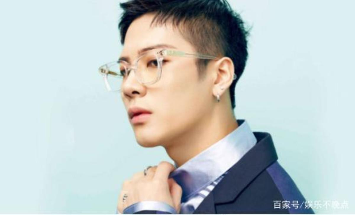 Jackson Wang bá khí chất vấn fan cuồng: 'Có phải cô không?' Ảnh 7