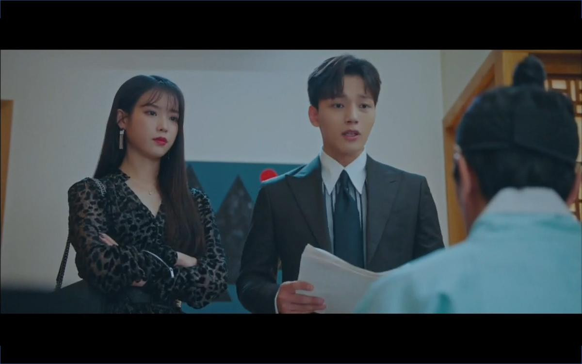 Phim 'Hotel Del Luna' tập cuối đầy nước mắt: IU đau khổ từ biệt Yeo Jin Goo, kết thúc mở đẹp như hoa? Ảnh 11